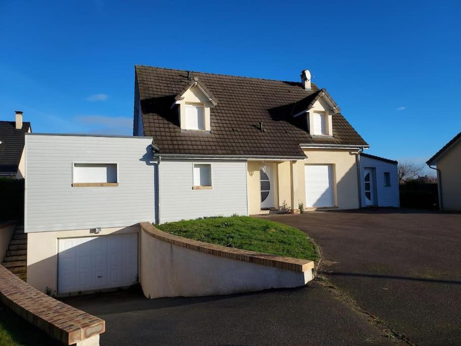 Villa Avec Piscine Chauffee A Moins 1H30 De Paris Saint-Pierre-des-Fleurs Екстериор снимка