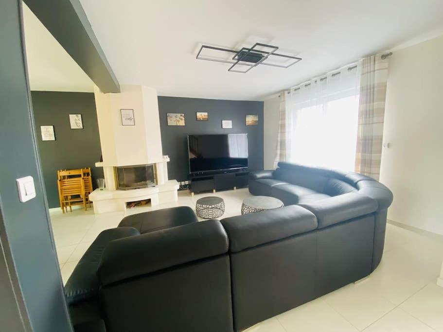 Villa Avec Piscine Chauffee A Moins 1H30 De Paris Saint-Pierre-des-Fleurs Екстериор снимка